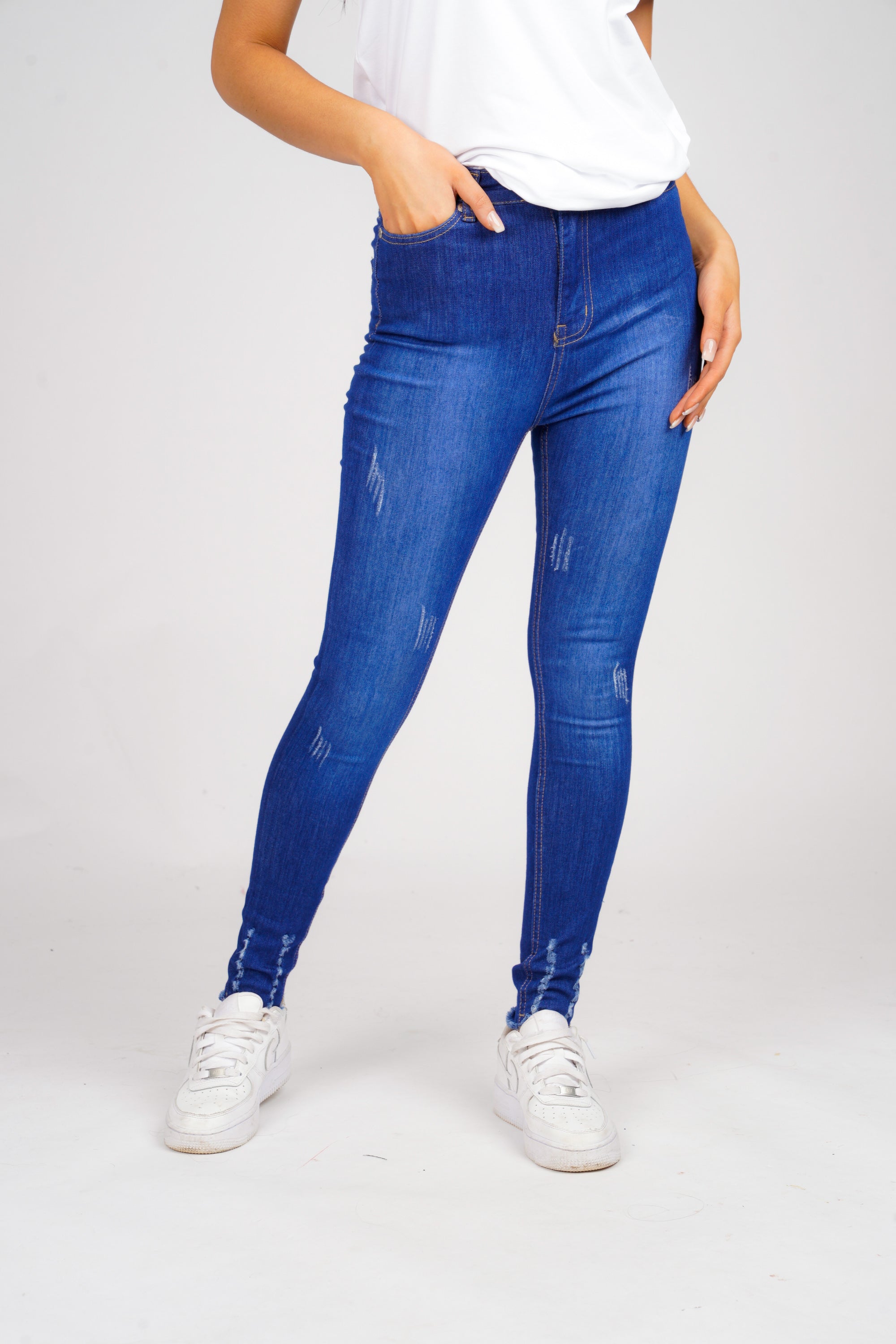 DON BLUE RIPPED JEANS