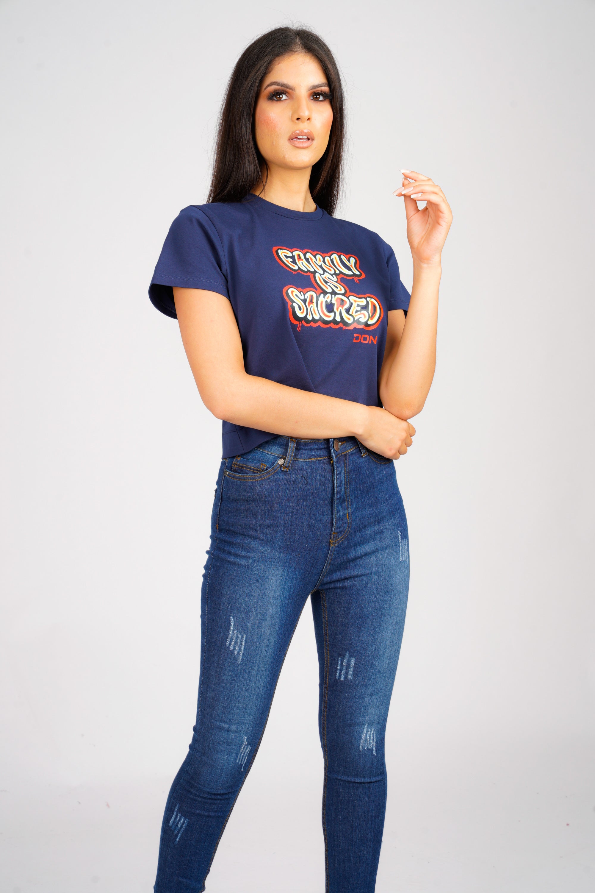 DON FAMILY IS SACRED NAVY CROPPED T-SHIRT