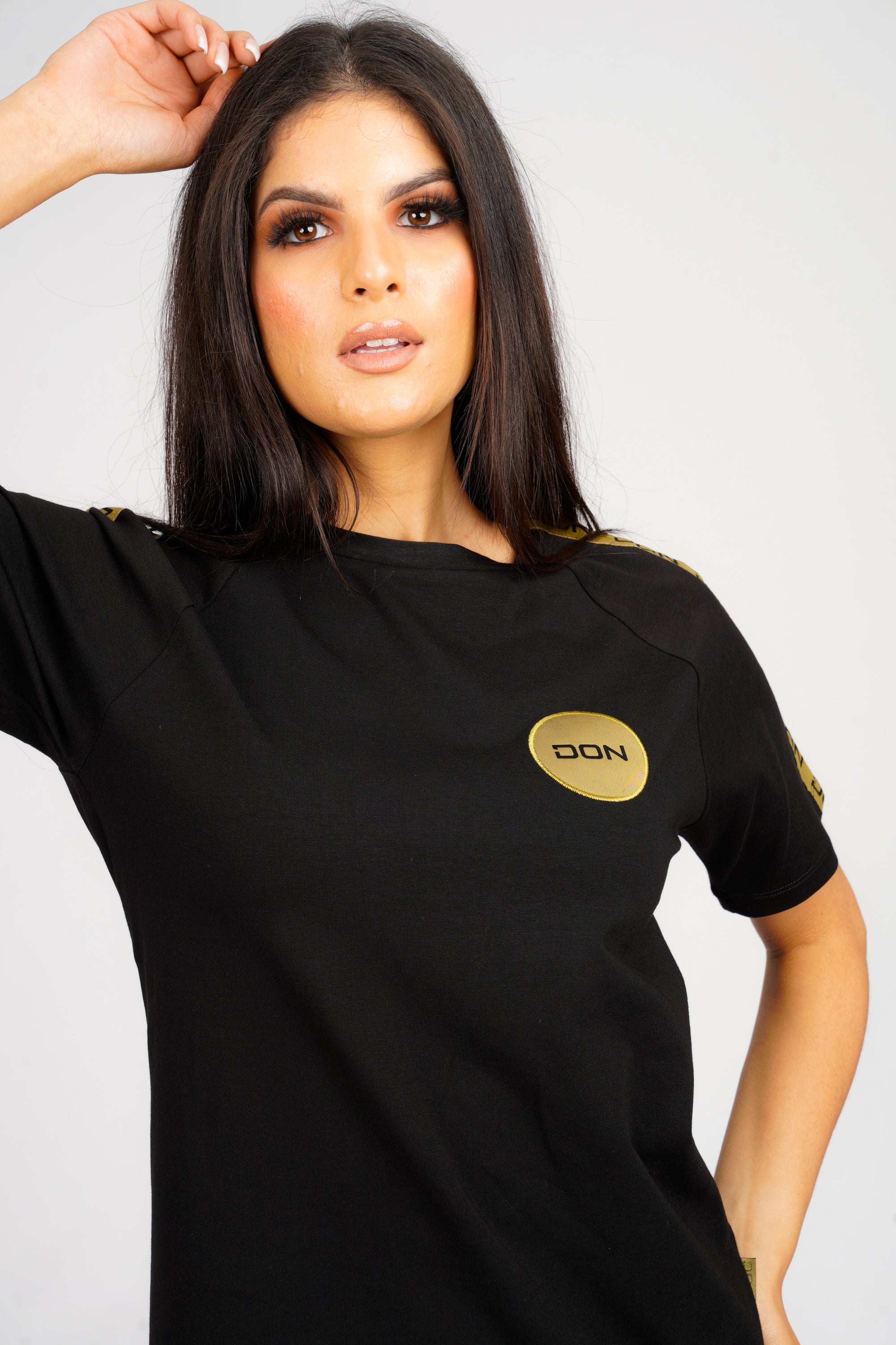 DON TAPE DETAIL BLACK T-SHIRT