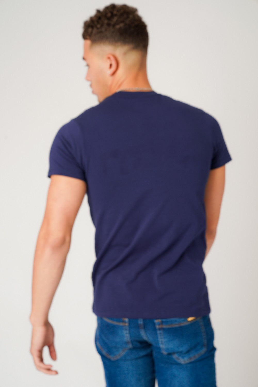 SQUARE NAVY T-SHIRT