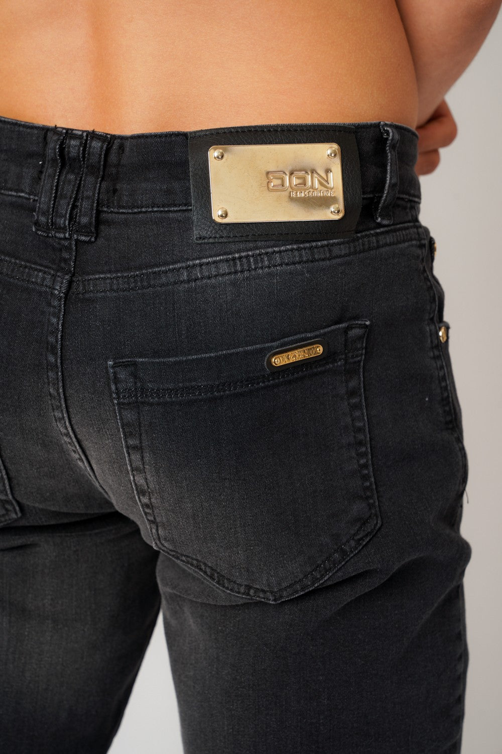 DON BLACK JEANS WITH GOLD PLATED BADGE - Don Jeans